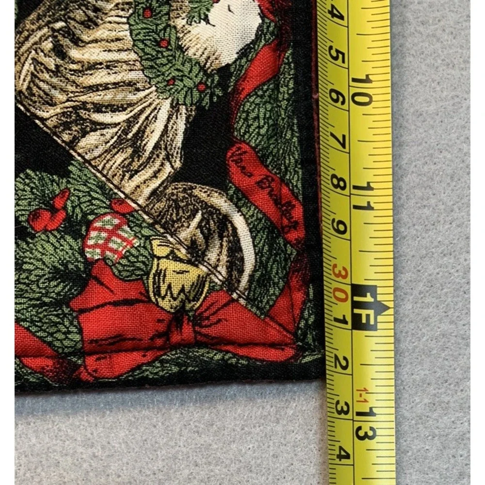 Vera Bradley Retired Christmas Holly Hen Reversible Set 8 Placemats & 8 Napkins